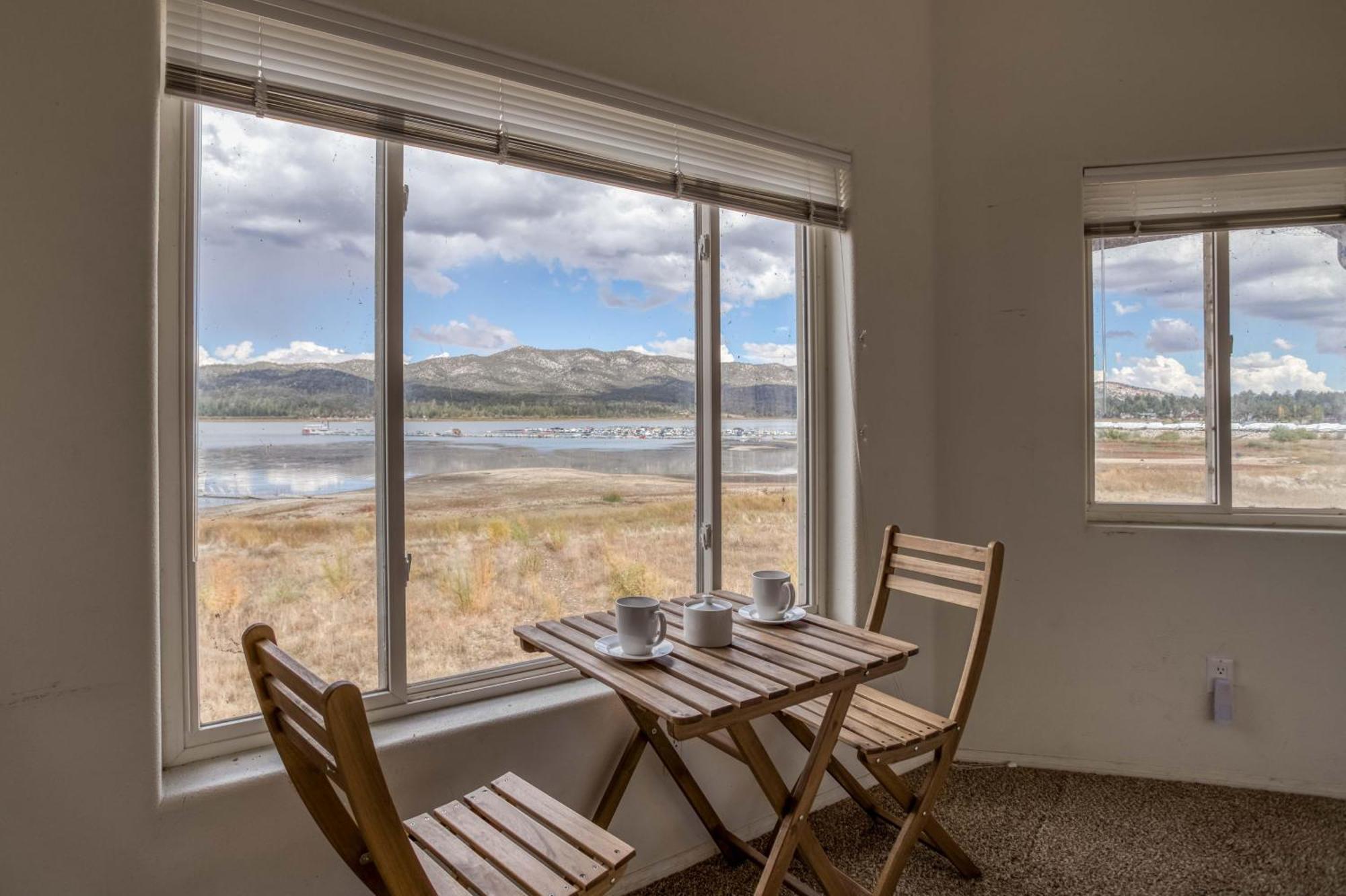 032 - Lakefront Village Escape Биг Бэар Лейк Экстерьер фото