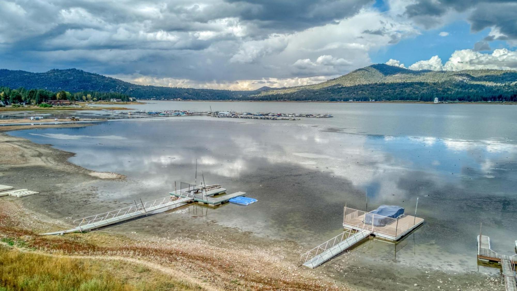032 - Lakefront Village Escape Биг Бэар Лейк Экстерьер фото