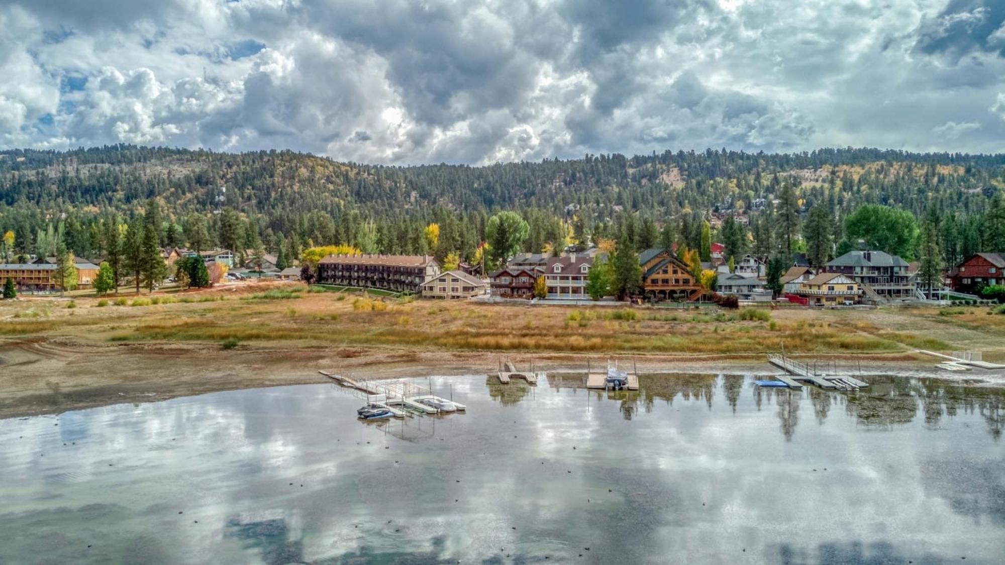 032 - Lakefront Village Escape Биг Бэар Лейк Экстерьер фото